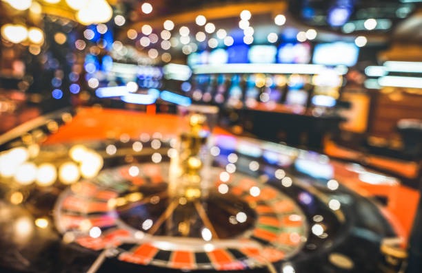 Free Play live dealer table with virtual chips interface